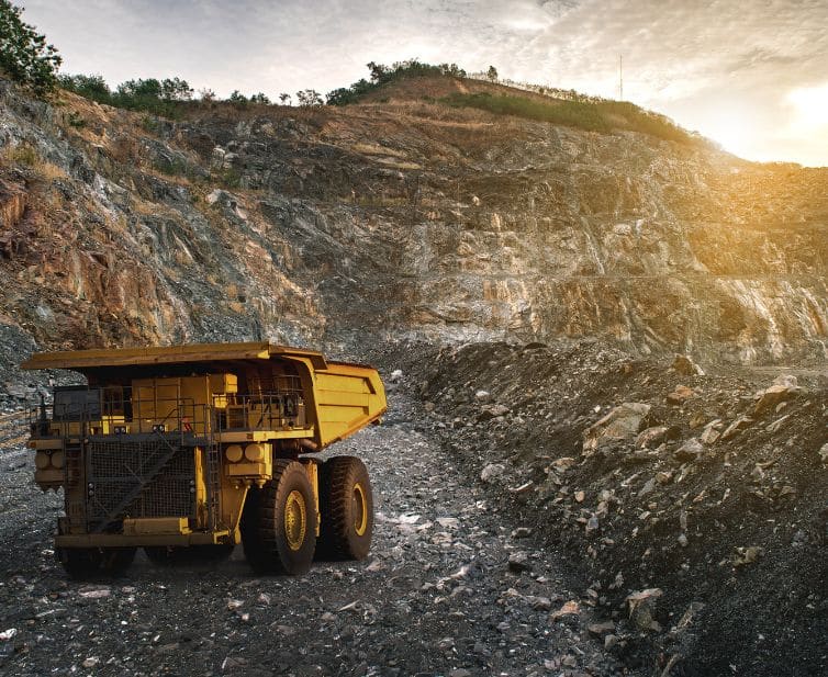 industri pertambangan