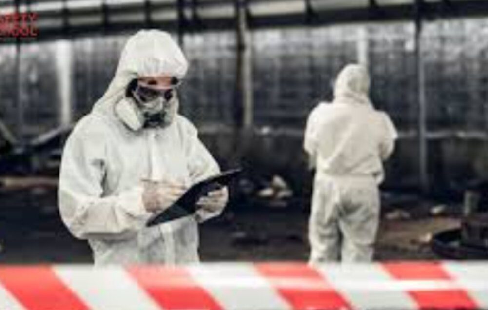 Pentingnya keselamatan dalam penggunaan bahan kimia.