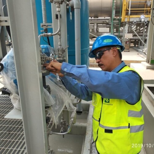 Engginer dosing pump pulsafeeder