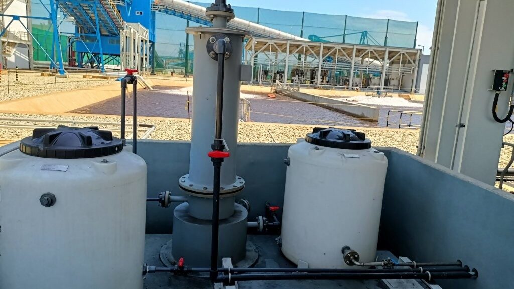 High pressure dosing pump (1)