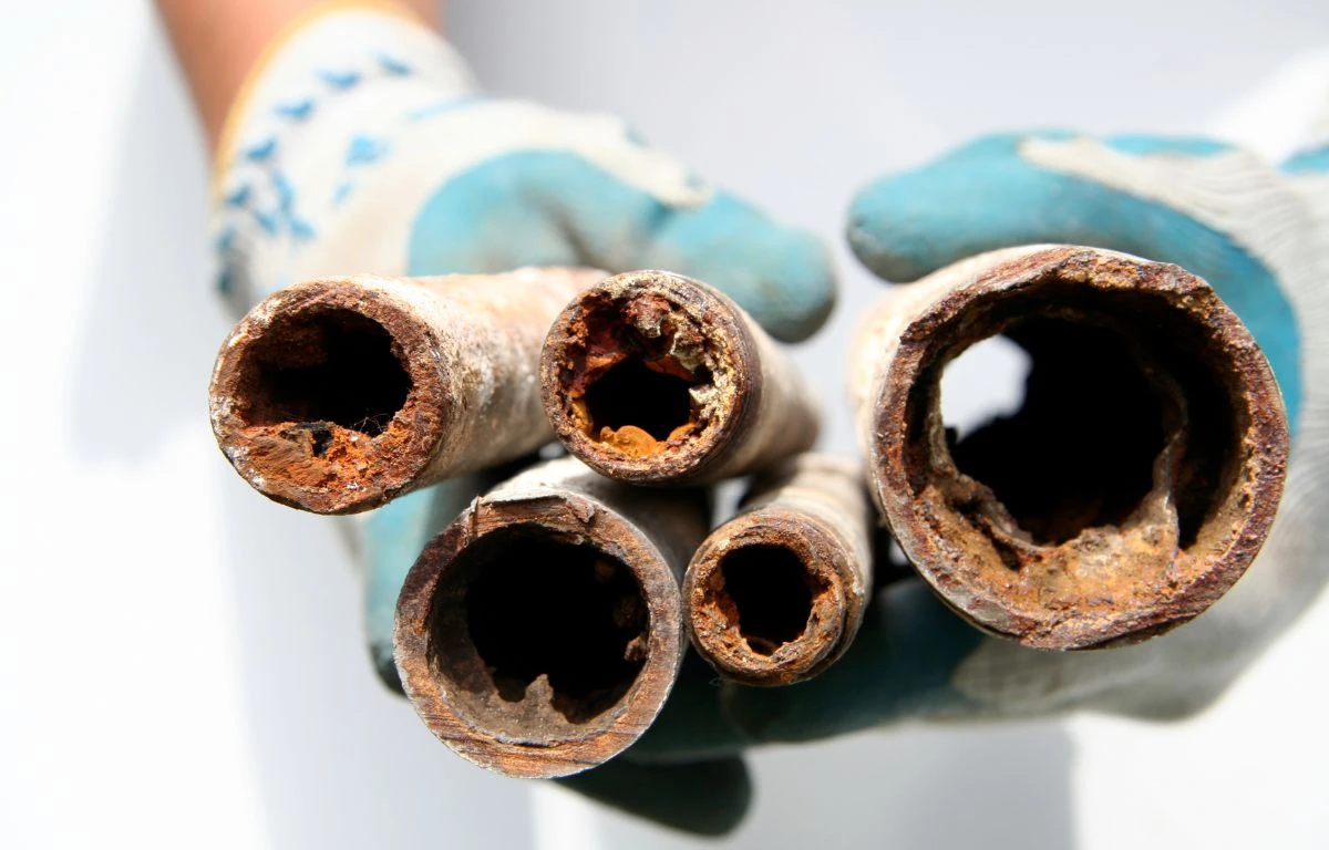 Pengendalian scaling pada pipa dan peralatan. 2